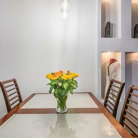 Maya'S Flats & Resorts - Old Town Piwna 格但斯克 外观 照片